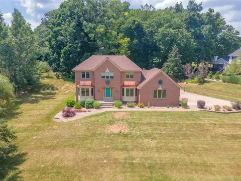 7184 Steeplechase, Saline, MI 48176