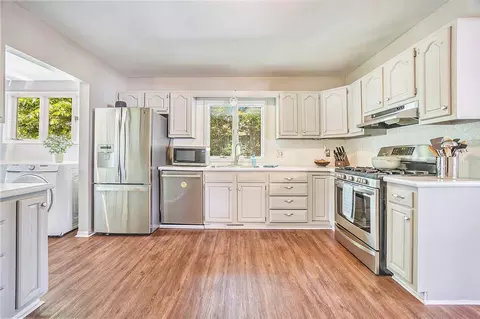 416 Kent, Lowell, MI 49331 photo 10