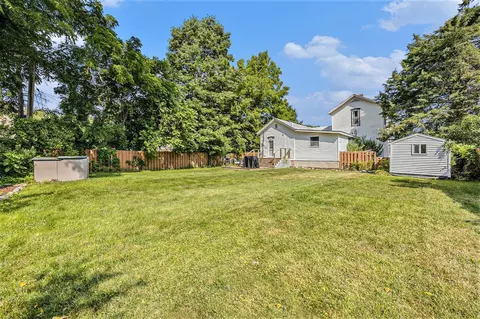 416 Kent, Lowell, MI 49331 photo 27