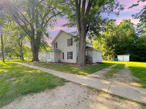 Exterior - 1006 Madison, Three Rivers, MI 49093 photo 9 of 9