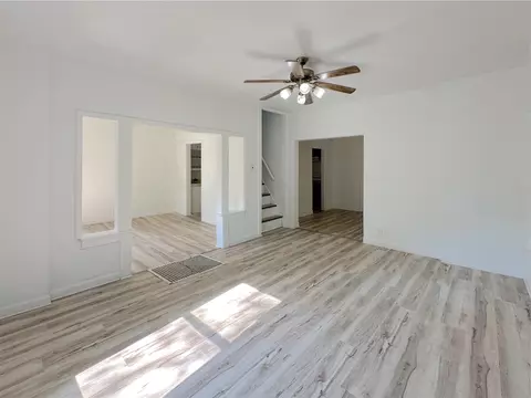 Living - 1006 Madison, Three Rivers, MI 49093 photo 3 of 9