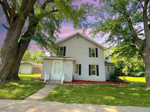 Exterior - 1006 Madison, Three Rivers, MI 49093 photo 2 of 9