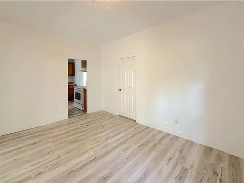 Living - 1006 Madison, Three Rivers, MI 49093 photo 8 of 9
