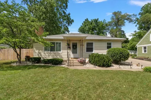 1641 4th, Grand Rapids, MI 49504