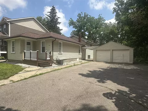 1127 Lafayette, Kalamazoo, MI 49006