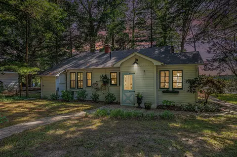 978 Lakewood, Pullman, MI 49450 photo 2
