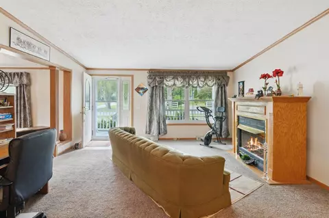 Living - 10224 Rexford, Grass Lake, MI 49240 photo 2 of 2