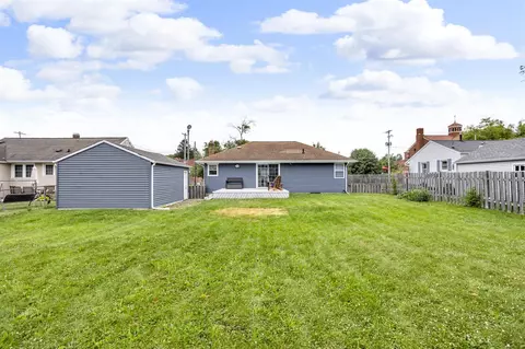 723 S Bowen, Jackson, MI 49203 photo 2