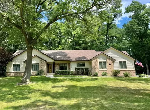 9855 Nabozny, Milan, MI 48160