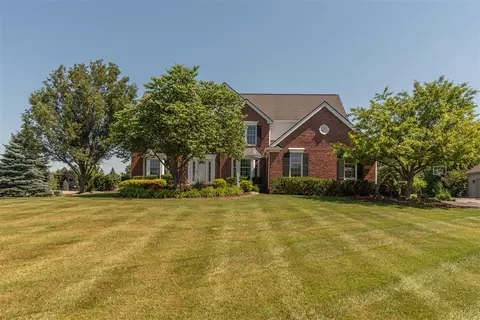 2058 Chardonnay, Ann Arbor, MI 48108