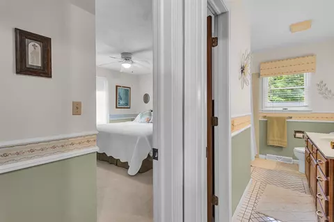 Entry Way - 263 Westshore, Jerome, MI 49249 photo 2 of 3