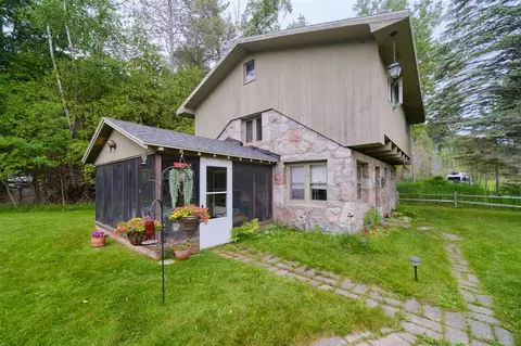 2840 Crescent Bch, Manistee, MI 49660