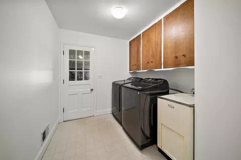 4550 Comanche, Okemos, MI 48864 photo 28