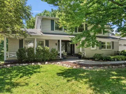 4550 Comanche, Okemos, MI 48864 photo 2