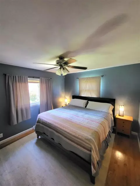 Bedroom - 6713 S Loomis, Dewitt, MI 48820 photo 3 of 5