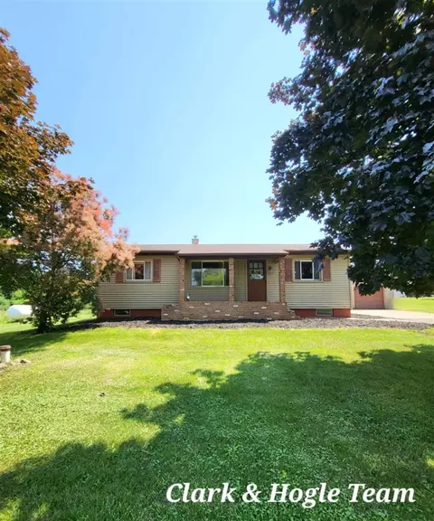 6713 S Loomis, Dewitt, MI 48820