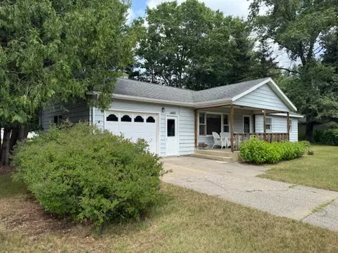 1403 Swain, White Cloud, MI 49349