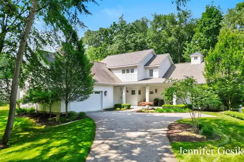 1641 Thornapple Riv, Grand Rapids, MI 49546