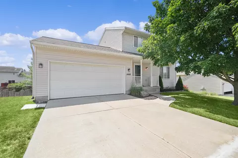 1468 Bentree, Grand Rapids, MI 49508
