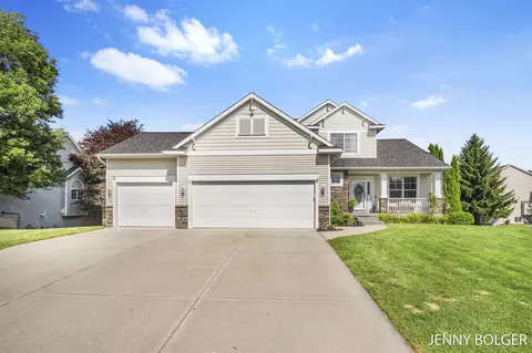 7066 Country Spgs, Byron Center, MI 49315