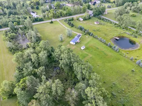 View/Area - 4767 E Haslett, Perry, MI 48872 photo 5 of 8