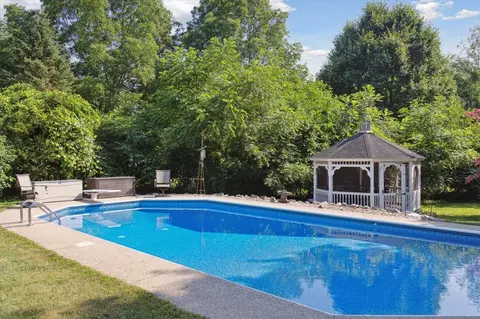 Exterior - 6512 Rs, Scotts, MI 49088 photo 10 of 13