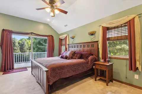 Bedroom - 6512 Rs, Scotts, MI 49088 photo 1 of 8