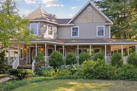 Exterior - 6512 Rs, Scotts, MI 49088 photo 5 of 13