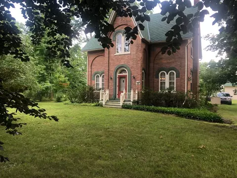 857 E Michigan, Grass Lake, MI 49240