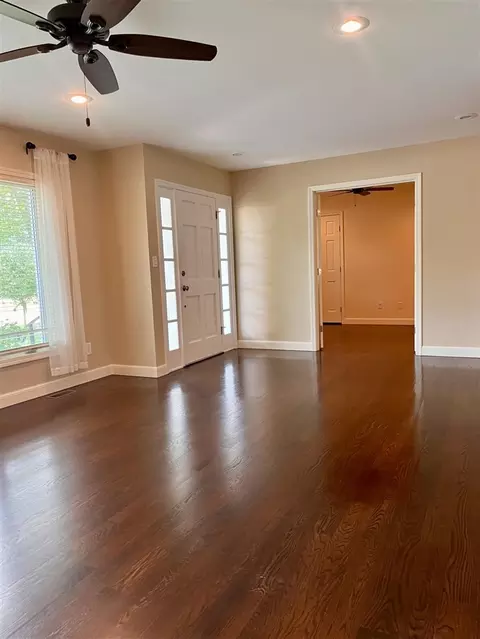 453 Sherman, Marshall, MI 49068 photo 5