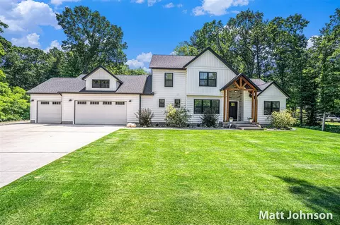 2771 Deer Run, Muskegon, MI 49445