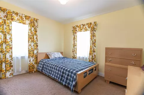 Bedroom - 425 6th, Baldwin, MI 49304 photo 2 of 5