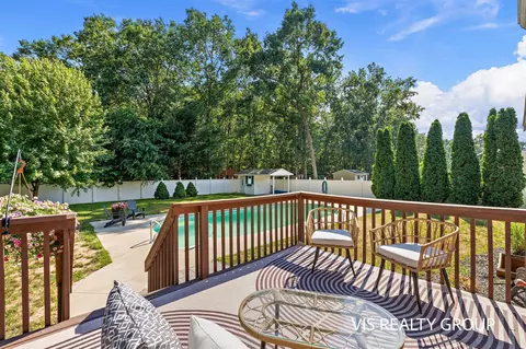 4639 Pine Holw, Muskegon, MI 49442