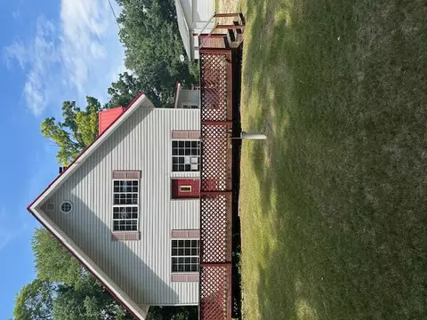 1675 E 8th, White Cloud, MI 49349