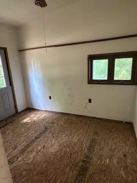 Bedroom - 1675 E 8th, White Cloud, MI 49349 photo 5 of 5