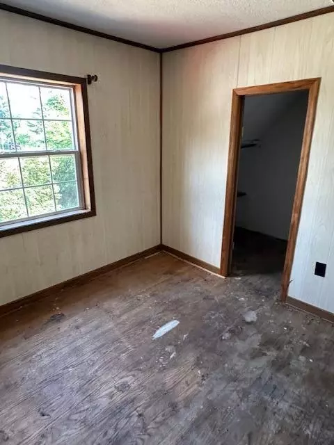 Bedroom - 1675 E 8th, White Cloud, MI 49349 photo 3 of 5