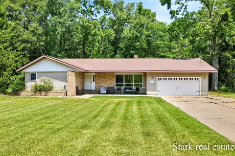 758 N Mill Iron, Muskegon, MI 49442