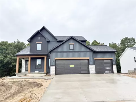 7282 Graymoor, Caledonia, MI 49316