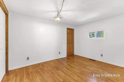 678 Pierce, Plainwell, MI 49080 photo 21