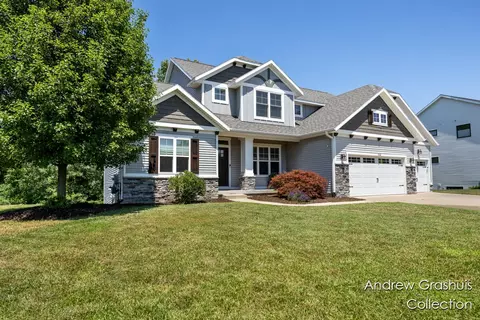 Exterior - 10 Fox Pt, Ada, MI 49301 photo 2 of 7