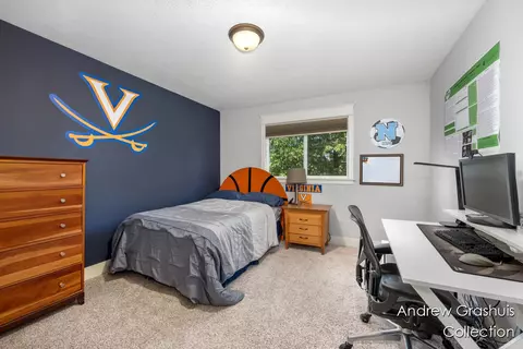 Bedroom - 10 Fox Pt, Ada, MI 49301 photo 2 of 3
