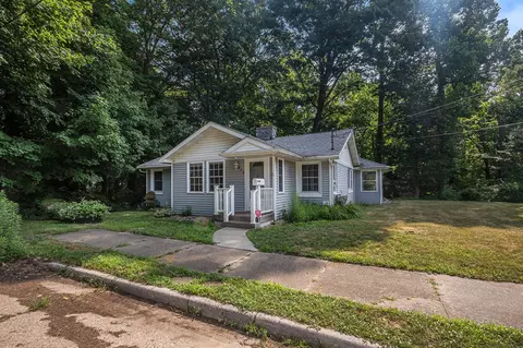 555 Prospect, South Haven, MI 49090