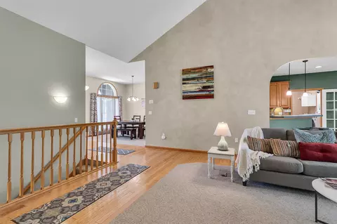 2128 Scenic Hls, Jackson, MI 49201 photo 9