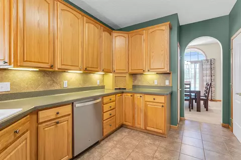 2128 Scenic Hls, Jackson, MI 49201 photo 22