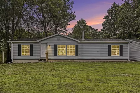 13114 Brockway, Vicksburg, MI 49097