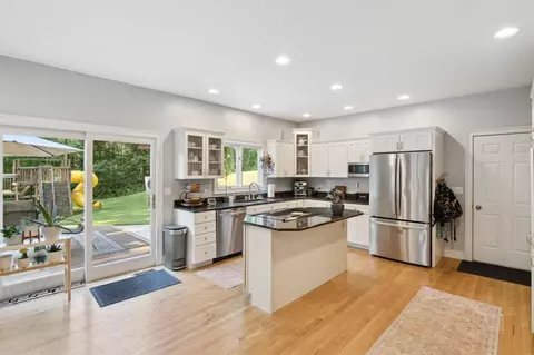 Kitchen - 3685 Kibby, Jackson, MI 49201 photo 1 of 5
