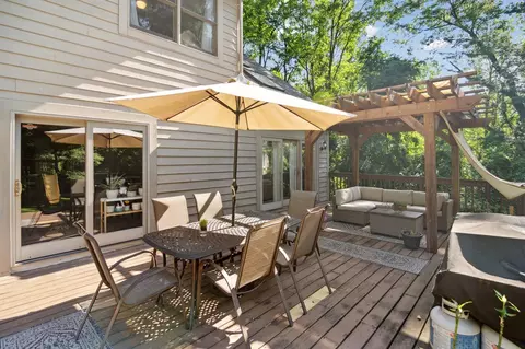 Exterior - 3685 Kibby, Jackson, MI 49201 photo 8 of 16