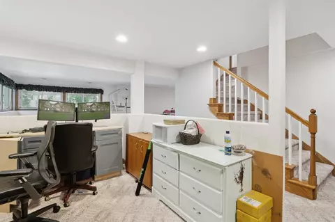 Entry Way - 3685 Kibby, Jackson, MI 49201 photo 3 of 3