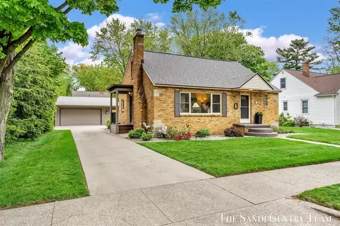 515 Waverly, Grand Haven, MI 49417