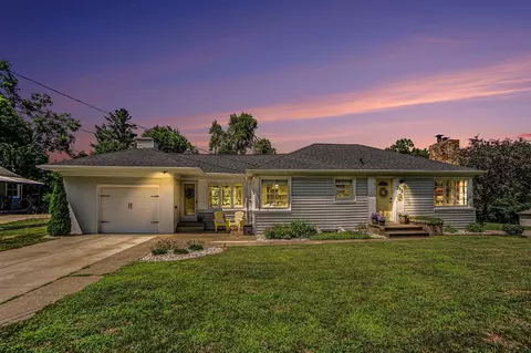 212 Evelyn, Kalamazoo, MI 49001
